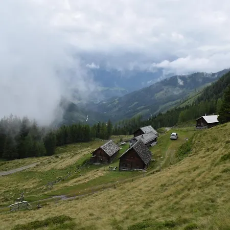 مزرعة للإقامة Ringlerhof